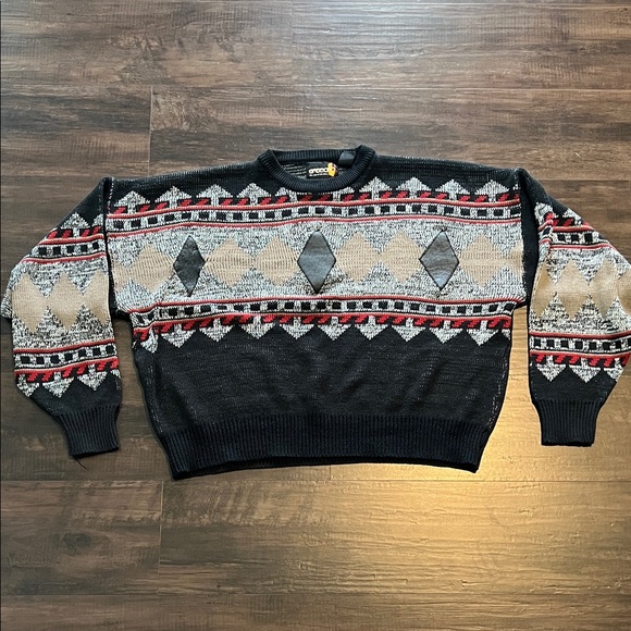 Sasson Jeans Other - Vintage Sasson Black and Red Crewneck Sweater